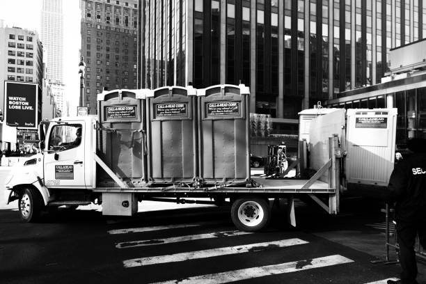Best Luxury portable toilet rental  in Summerside, OH